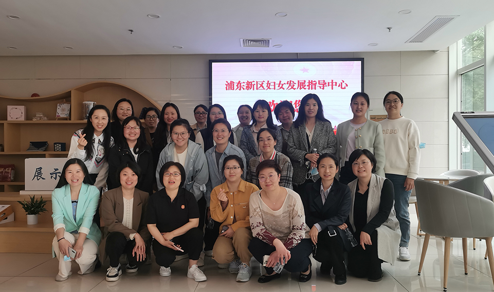 “您的健康，一家人的幸?！蹦赣H節(jié)養(yǎng)身主題活動